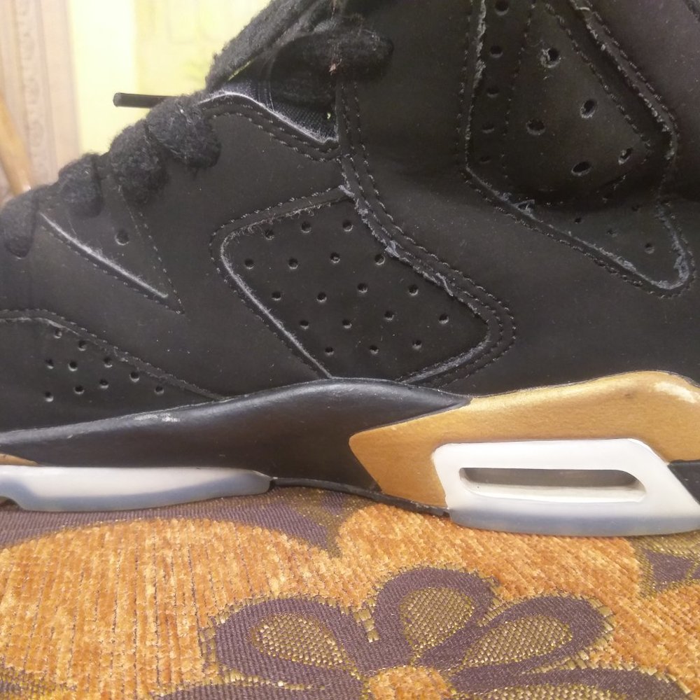 AIR JORDAN 6 Retro DMP GS "Defining Moment" Youth Size 4.5Y CT4964-007 - Picture 2 of 11
